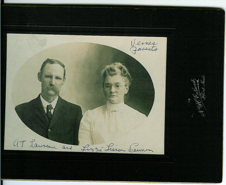 A T (Douglas) Lizzie Lawrence